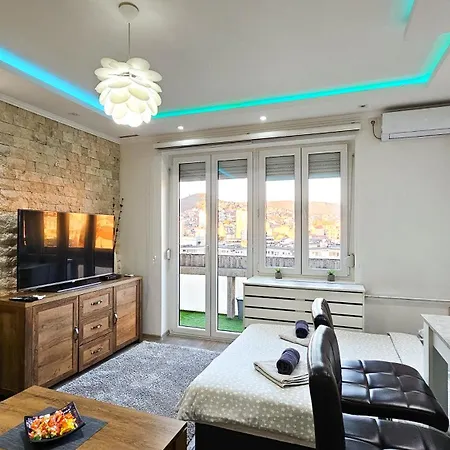 Trg Apartament *
