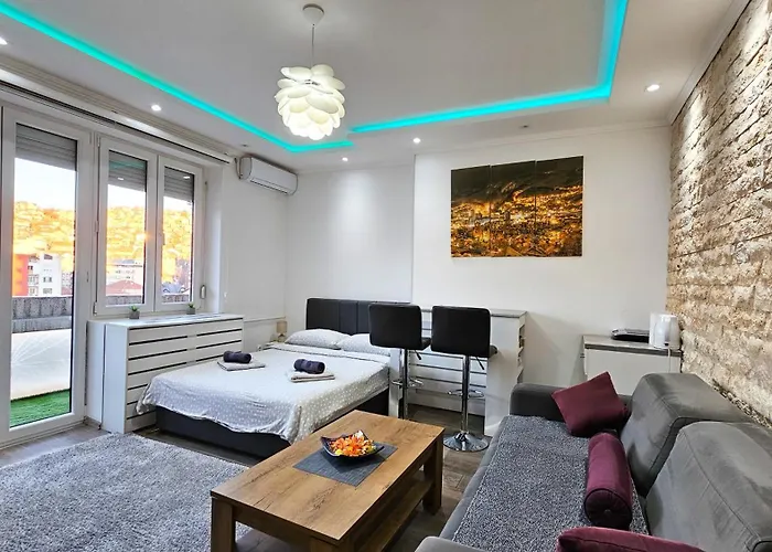 Trg Διαμέρισμα Užice